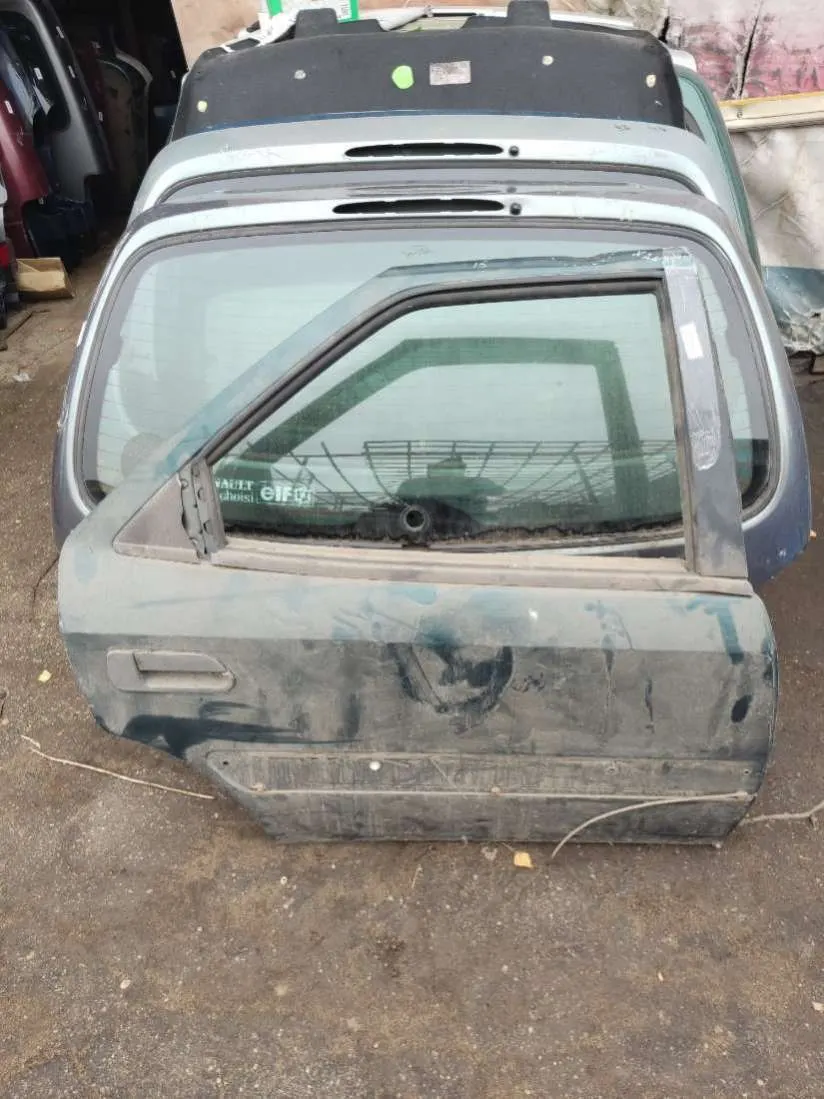 Дверь задняя правая Citroen Xantia 1 поколение