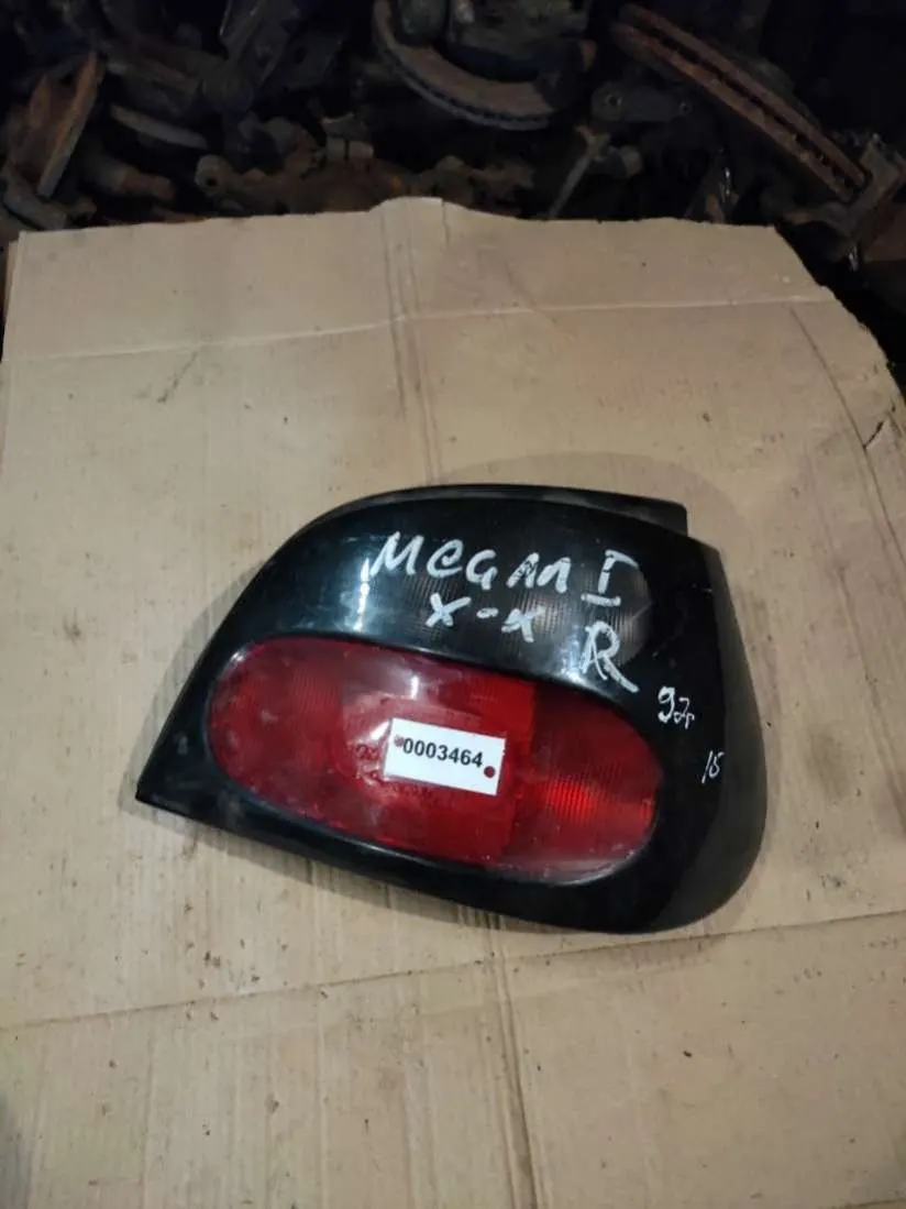 Фонарь задний правый Renault Megane 1 поколение