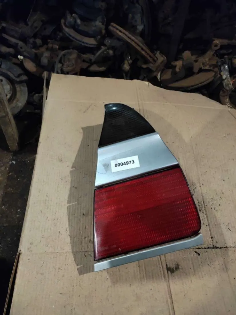 Фонарь задний правый Citroen XM 2 поколение